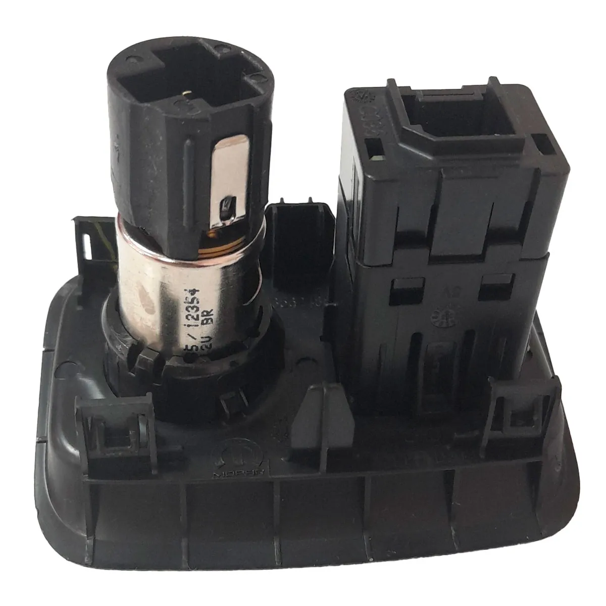 Entrada Tomada usb 12V plug Fiat Toro 2.0 2021 Diesel