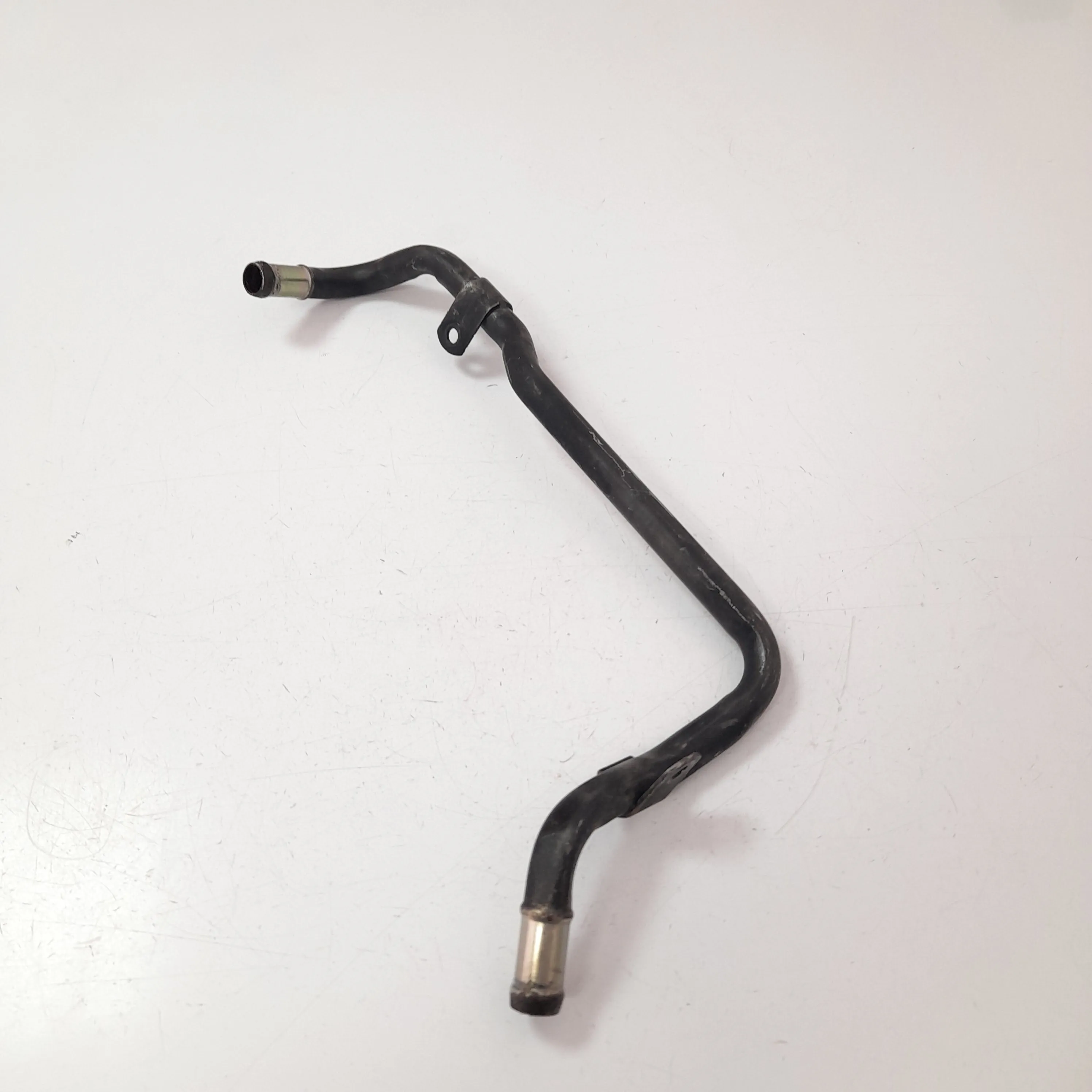 Tubo de água do motor Trailblazer 2.8 180CV aut 2013