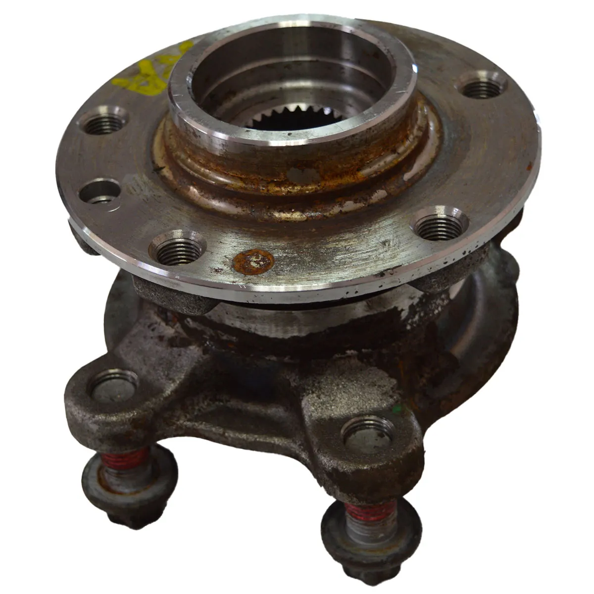 Cubo de roda traseiro esquerdo Fiat Toro 2.0 freedom 2021