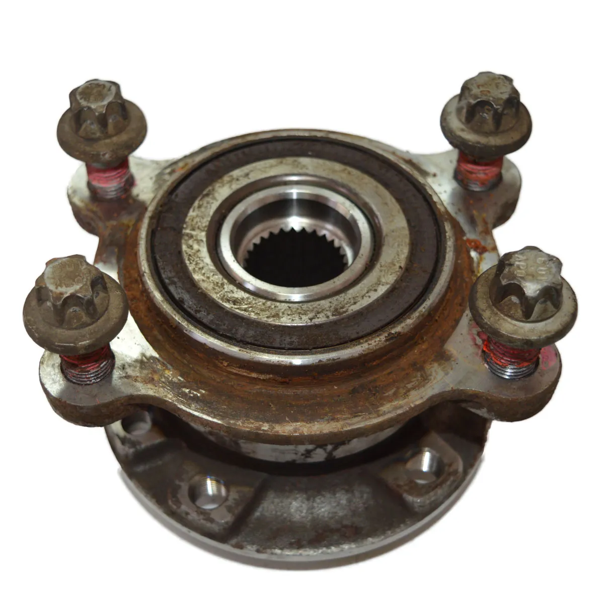 Cubo de roda traseiro esquerdo Fiat Toro 2.0 freedom 2021