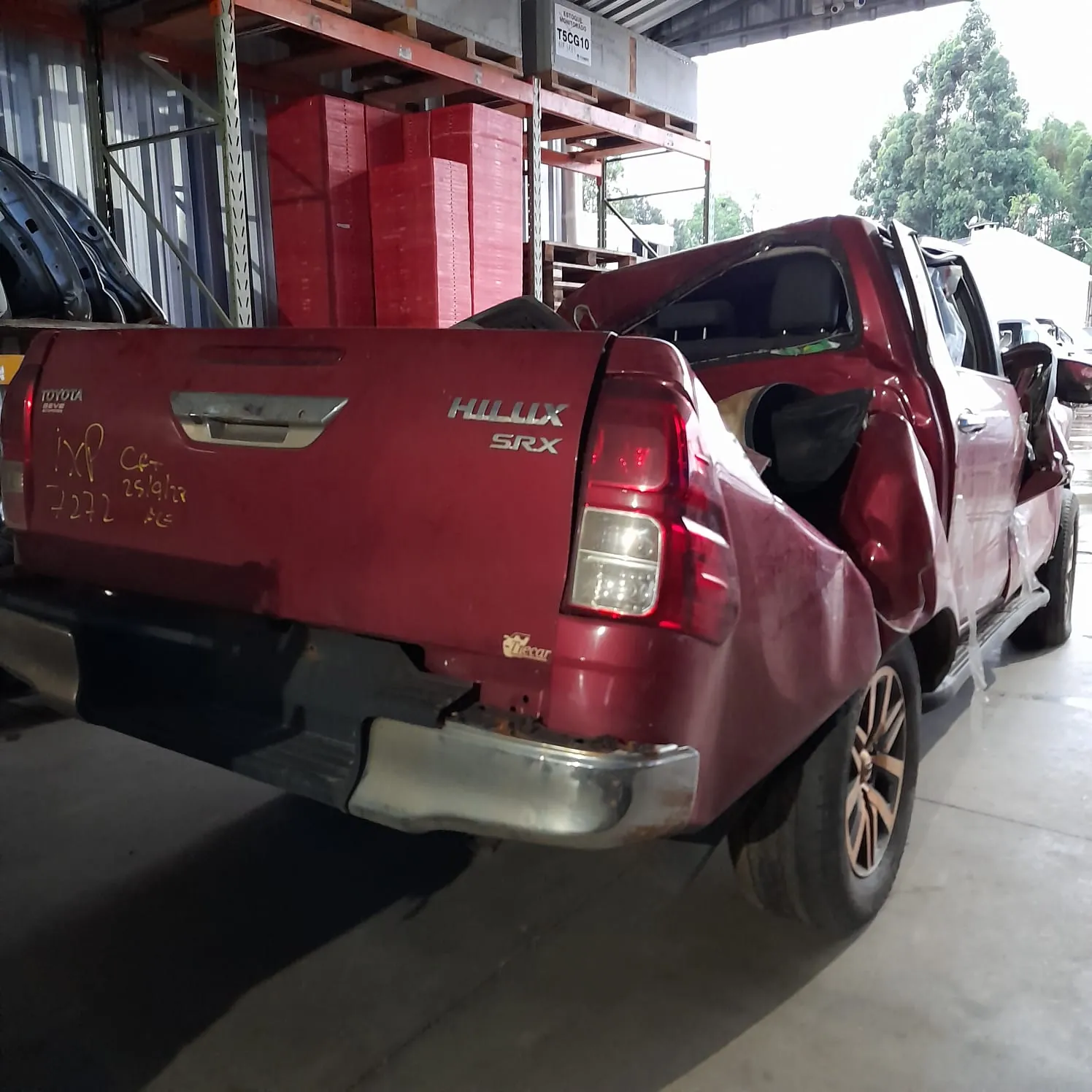 Sucata de Toyota Hilux 2.8 4x4 2017 SRX 177cv