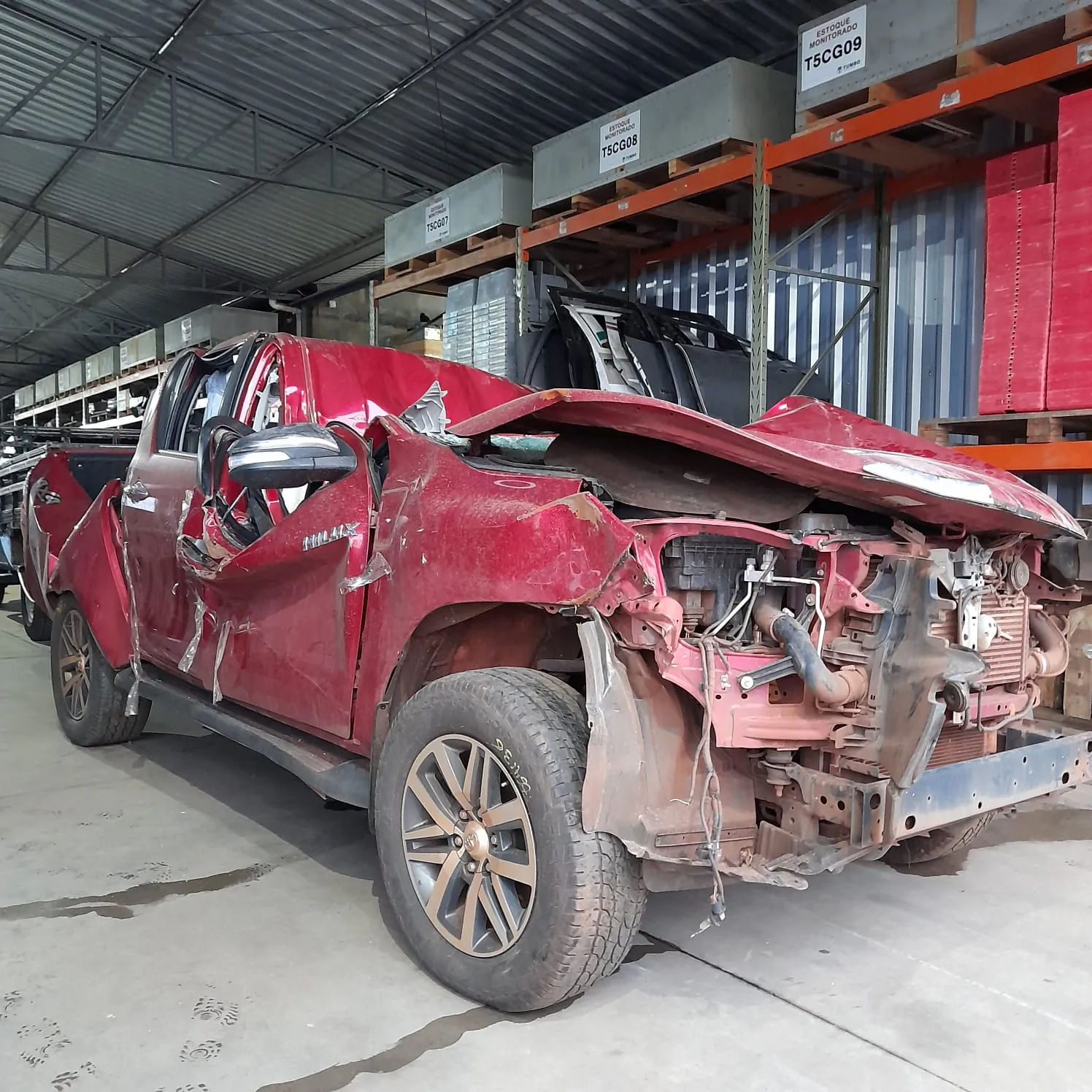Sucata de Toyota Hilux 2.8 4x4 2017 SRX 177cv