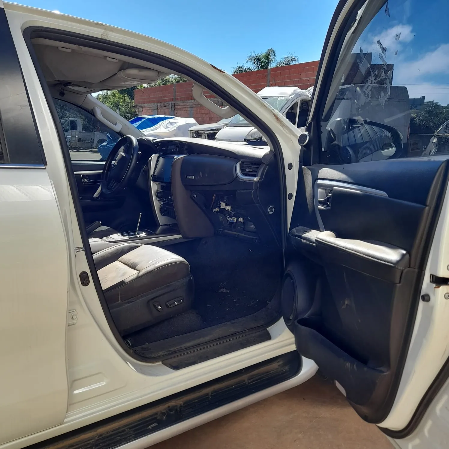 Sucata de Toyota Hilux SW4 2.8 177cv 2020 4x4A