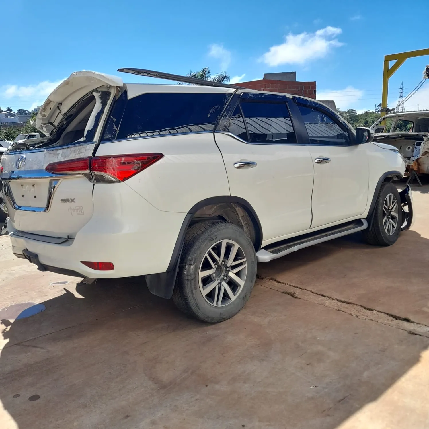 Sucata de Toyota Hilux SW4 2.8 177cv 2020 4x4A