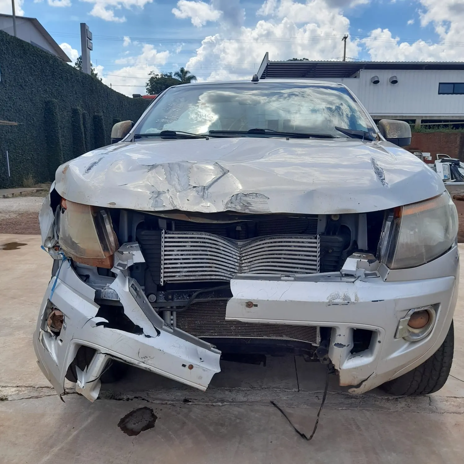 Sucata de Ford ranger 2.2 150cv cabine simples manual 4x4 2014