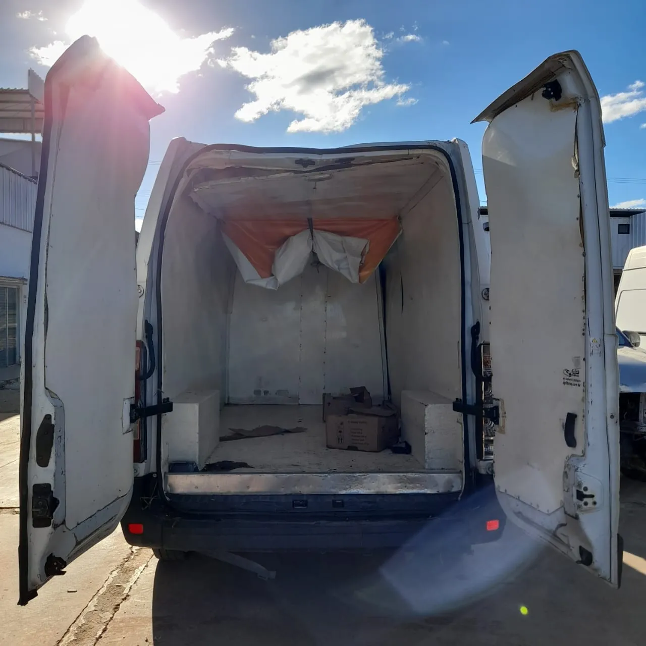 Sucata de Renault Master 2.3 Teto Alto 130cv 2015/16