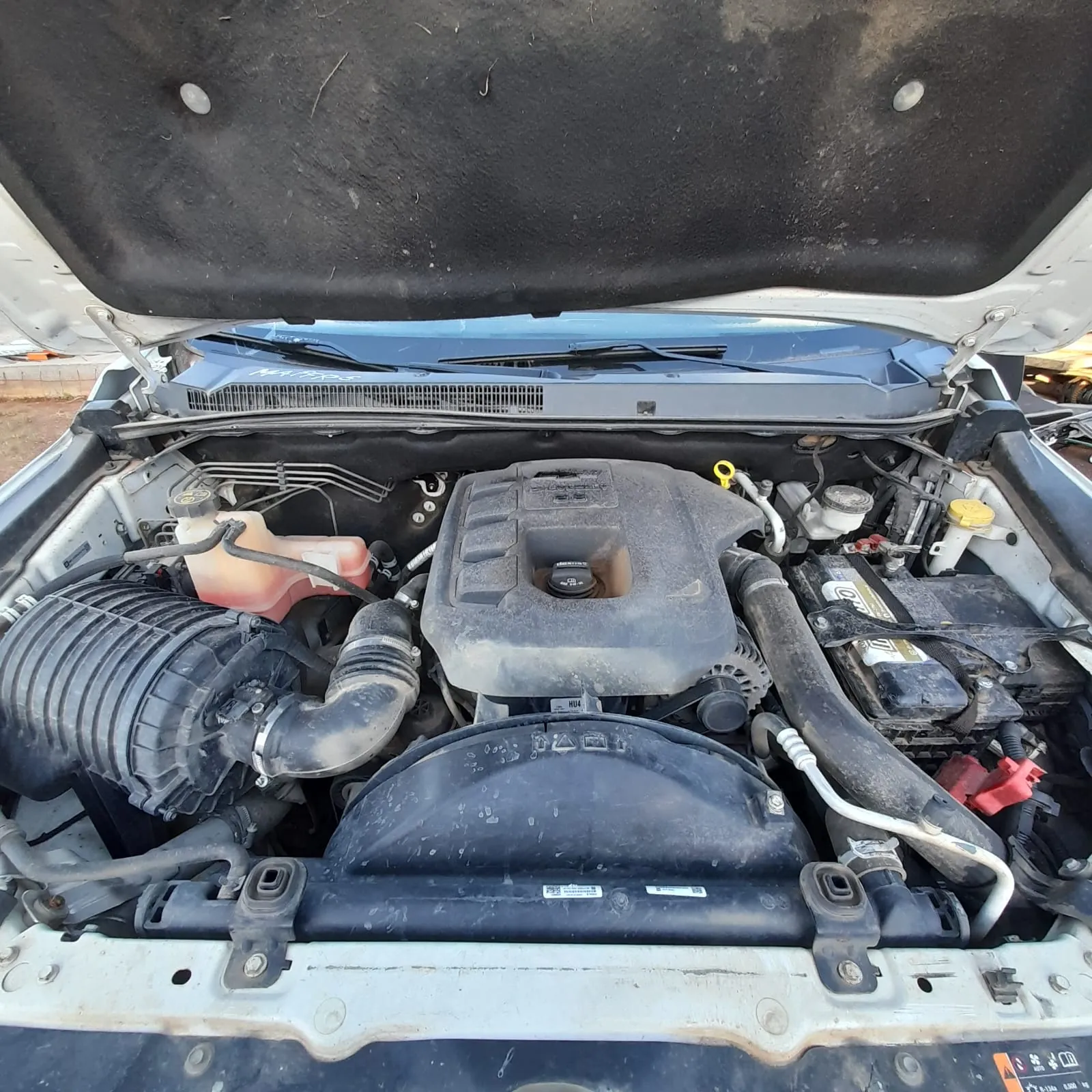 Sucata de s10 2.8 200cv 2019 manual LS