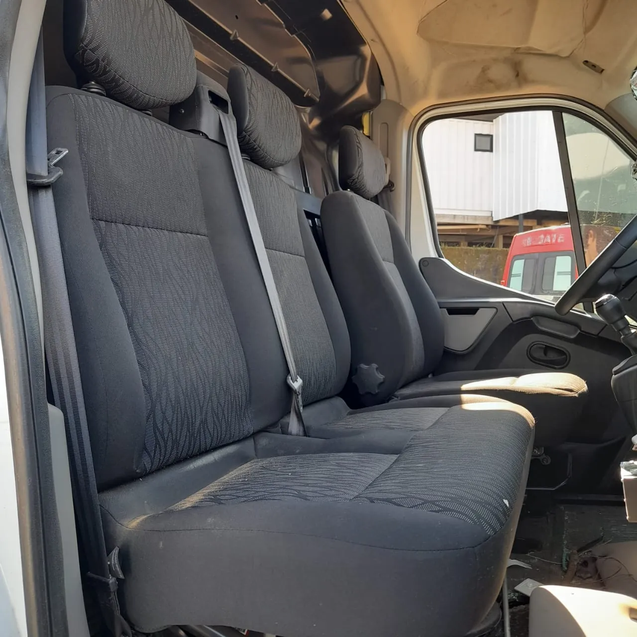 Sucata de Renault Master Furgão 2024 136cv 2.3 Diesel