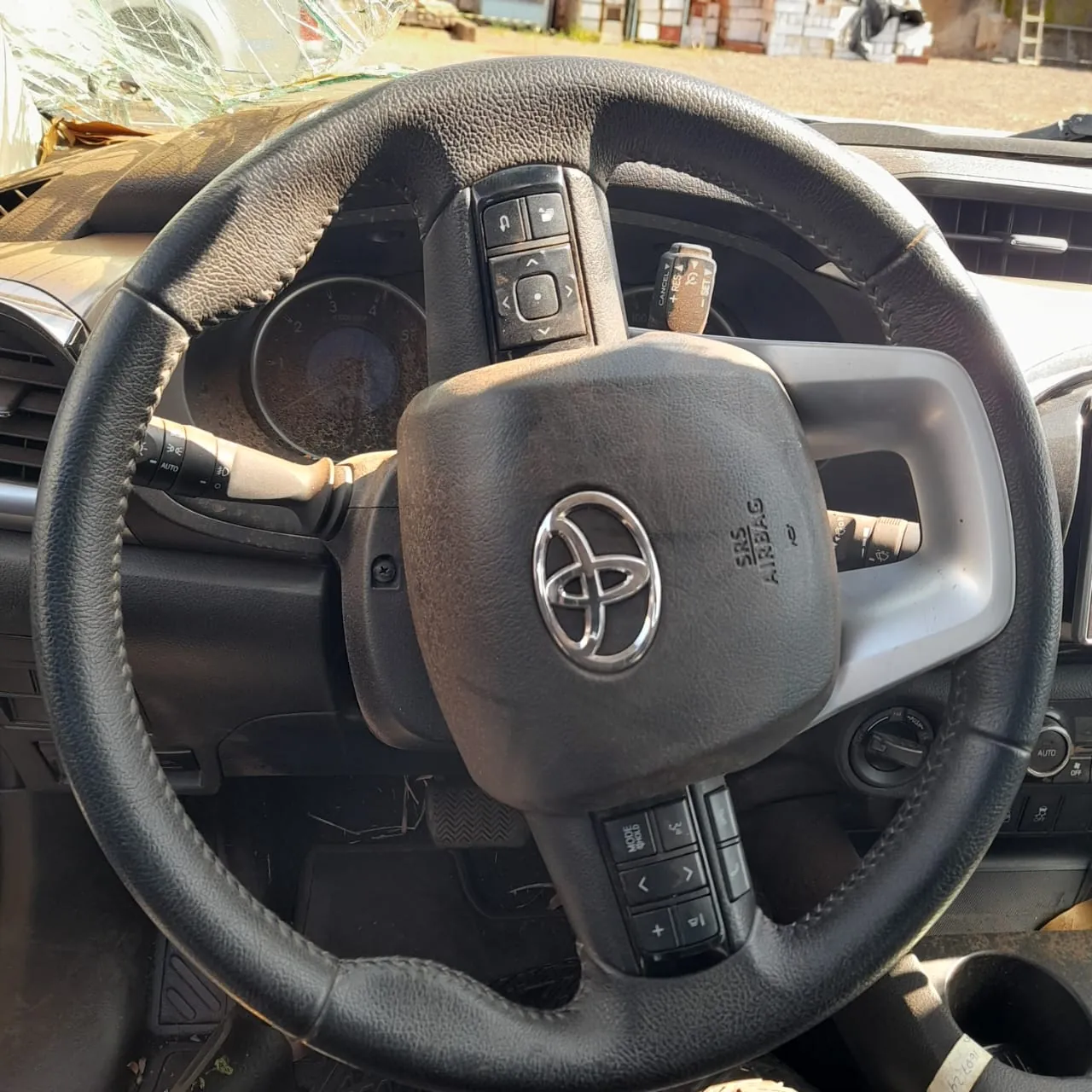 Sucata de Toyota Hilux 2019 2.8 Diesel 177cv Automática