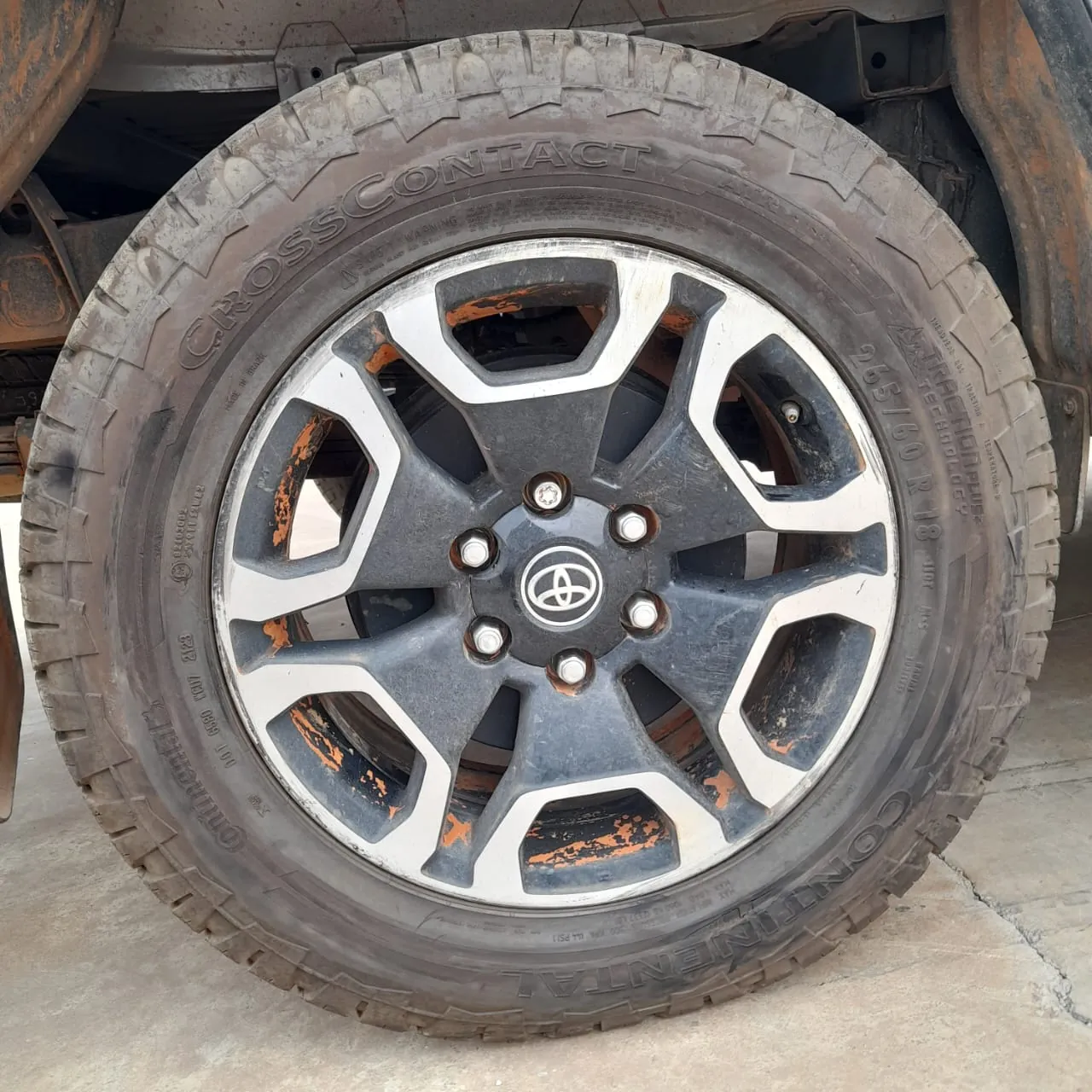 Sucata de Toyota Hilux CD SRX 4x4 Aut. 204cv 2021/2022