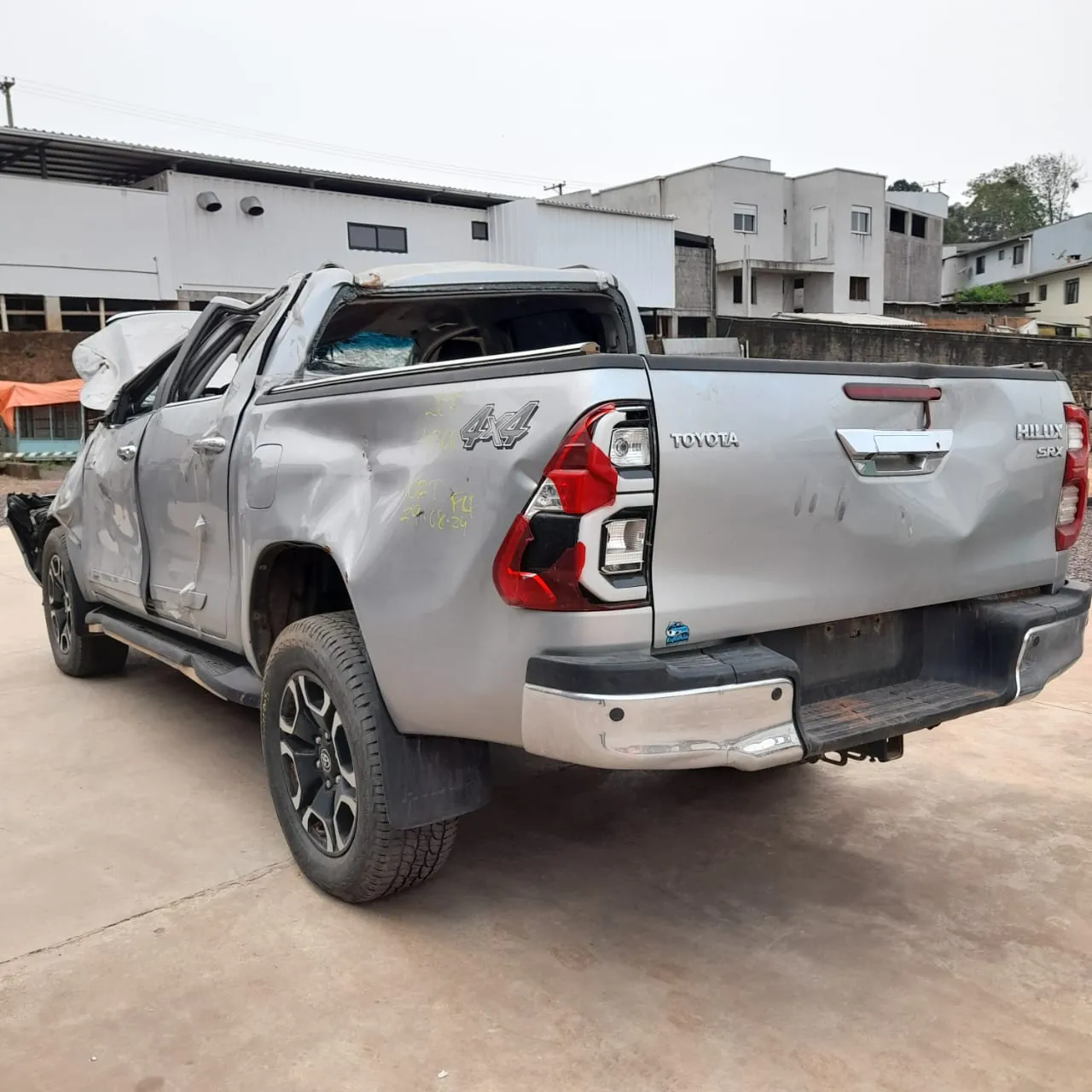 Sucata de Toyota Hilux CD SRX 4x4 Aut. 204cv 2021/2022