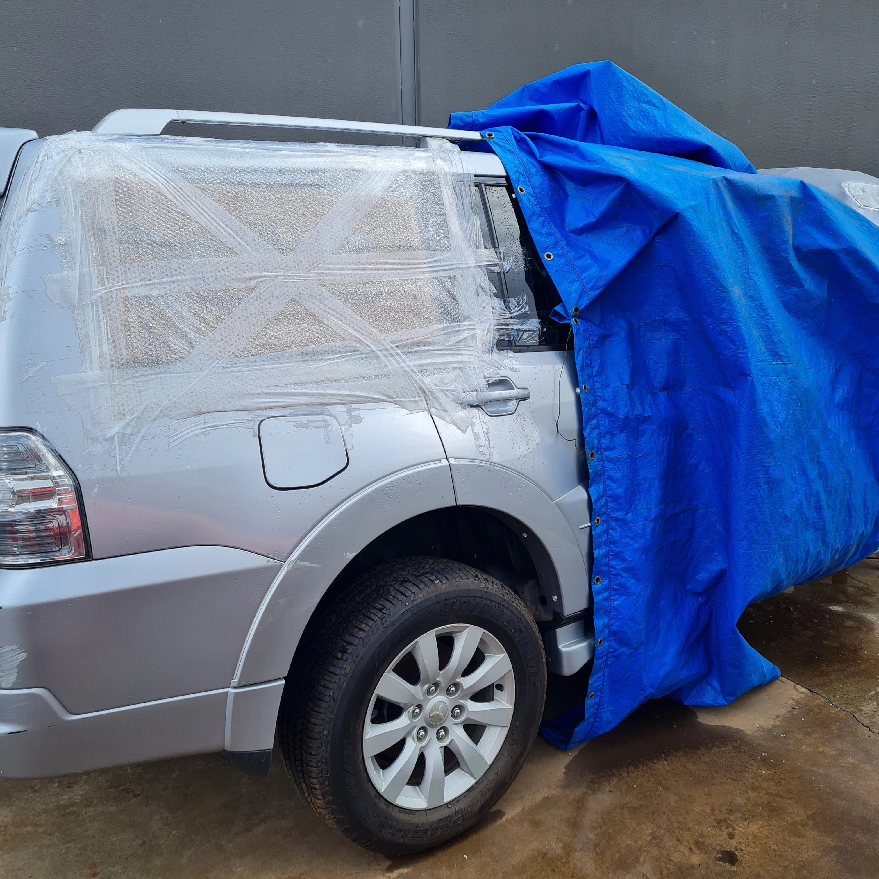 Sucata de Pajero HPE 2011 3.2 Automática