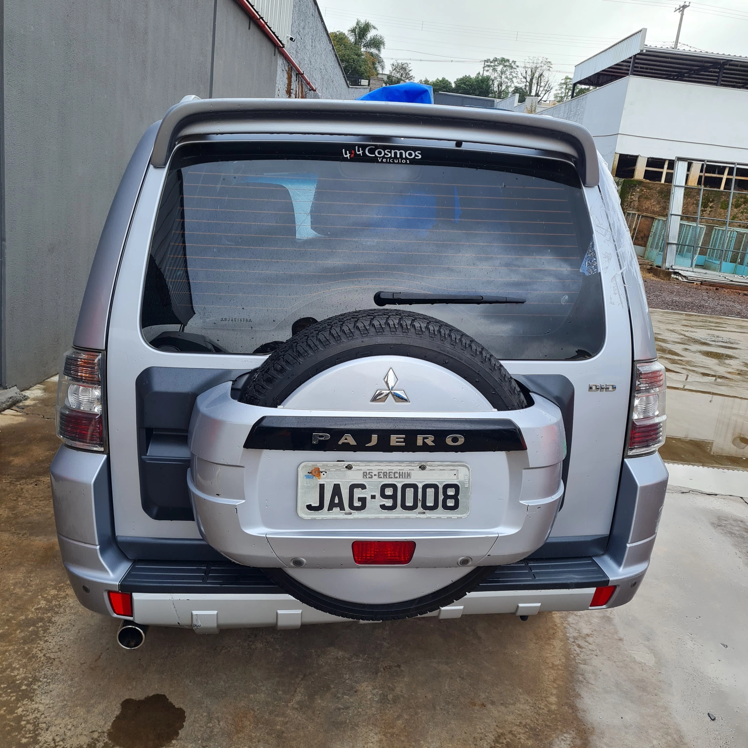 Sucata de Pajero HPE 2011 3.2 Automática