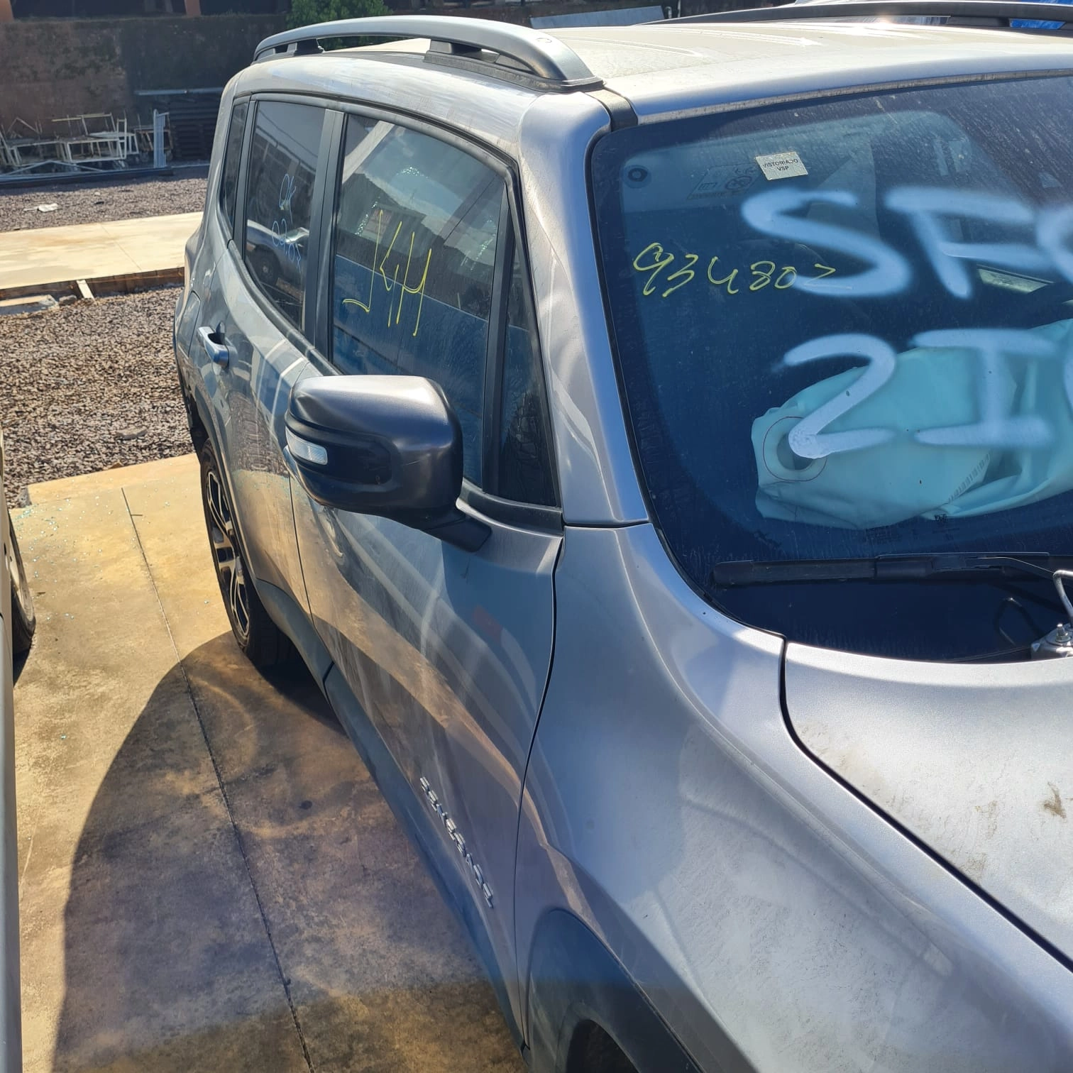 Sucata de Jeep Renegade T270 2022 1.3 Automática