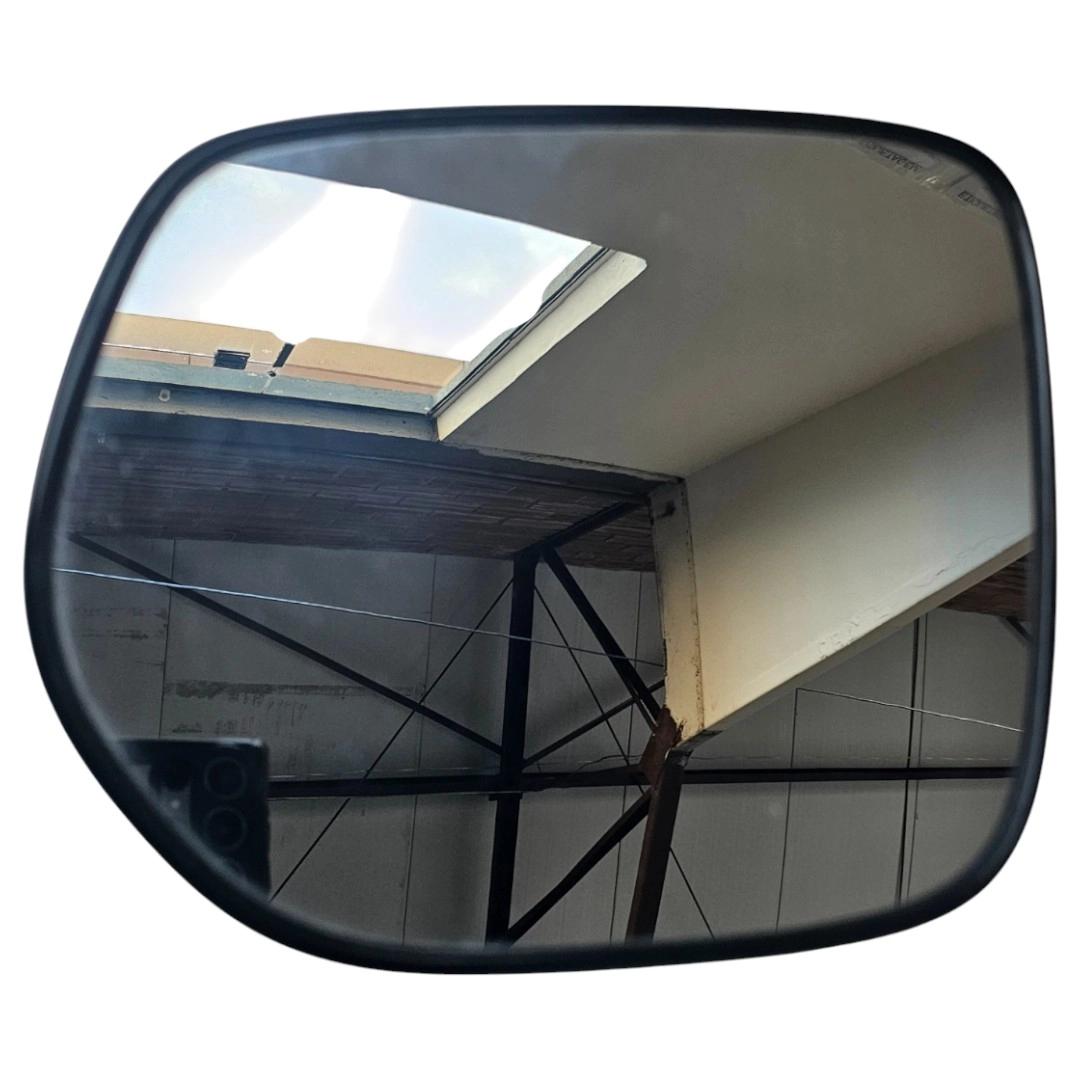 Lente do espelho retrovisor esquerdo S10 2.8 200CV 2022 Aut