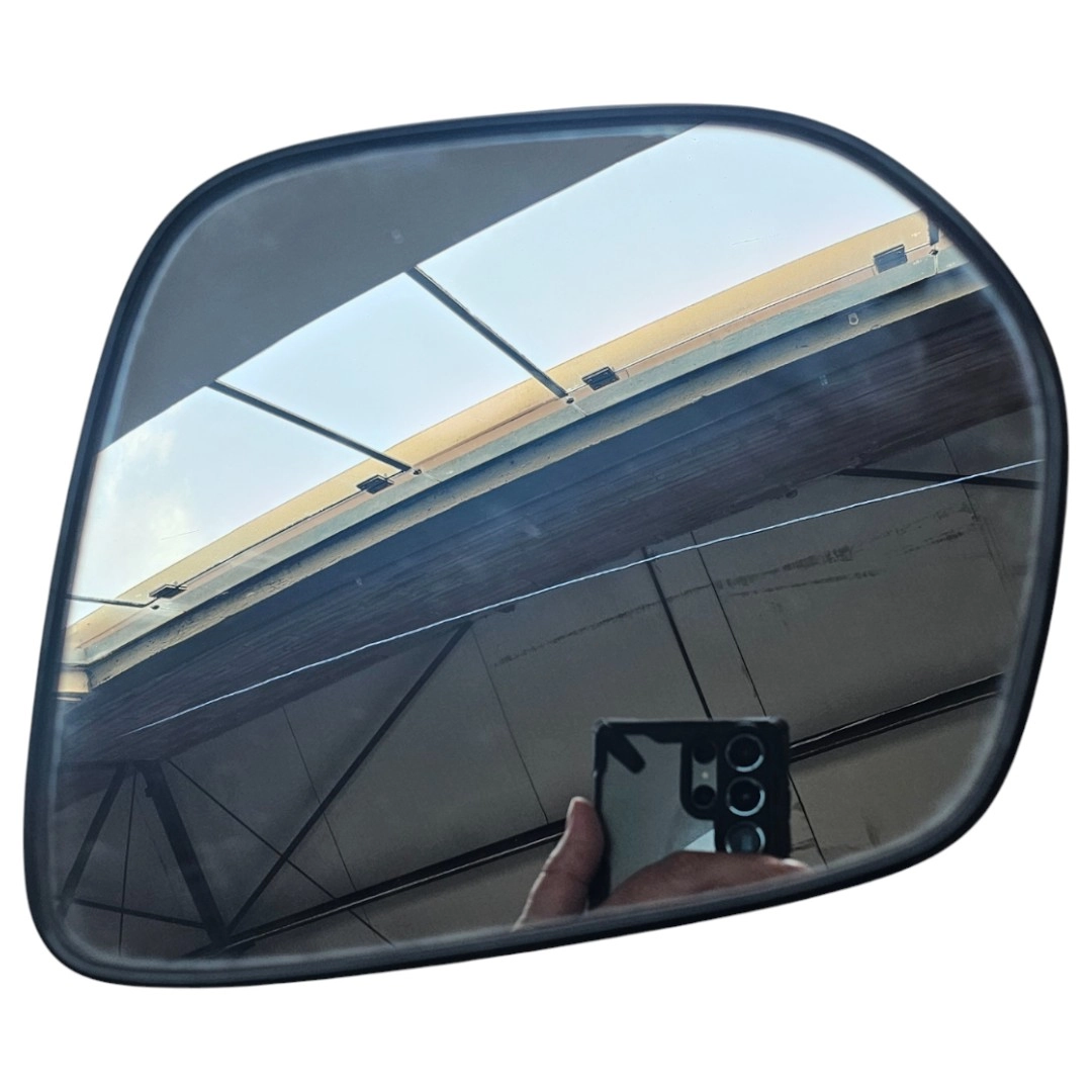 Lente do espelho retrovisor esquerdo S10 2.8 200CV 2022 Aut
