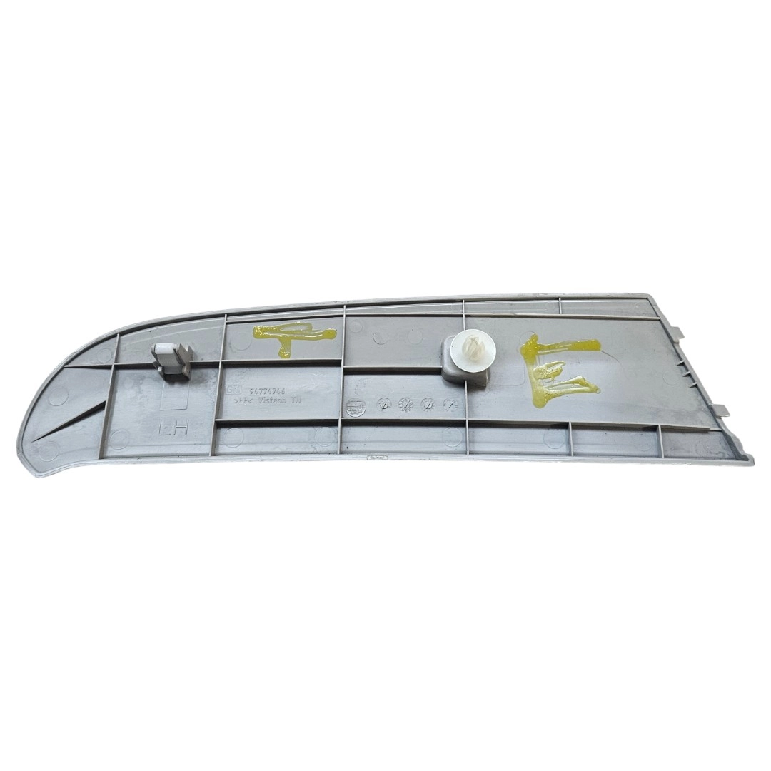 Moldura interna porta traseira esquerda S10 2.8 200CV 2022 Aut