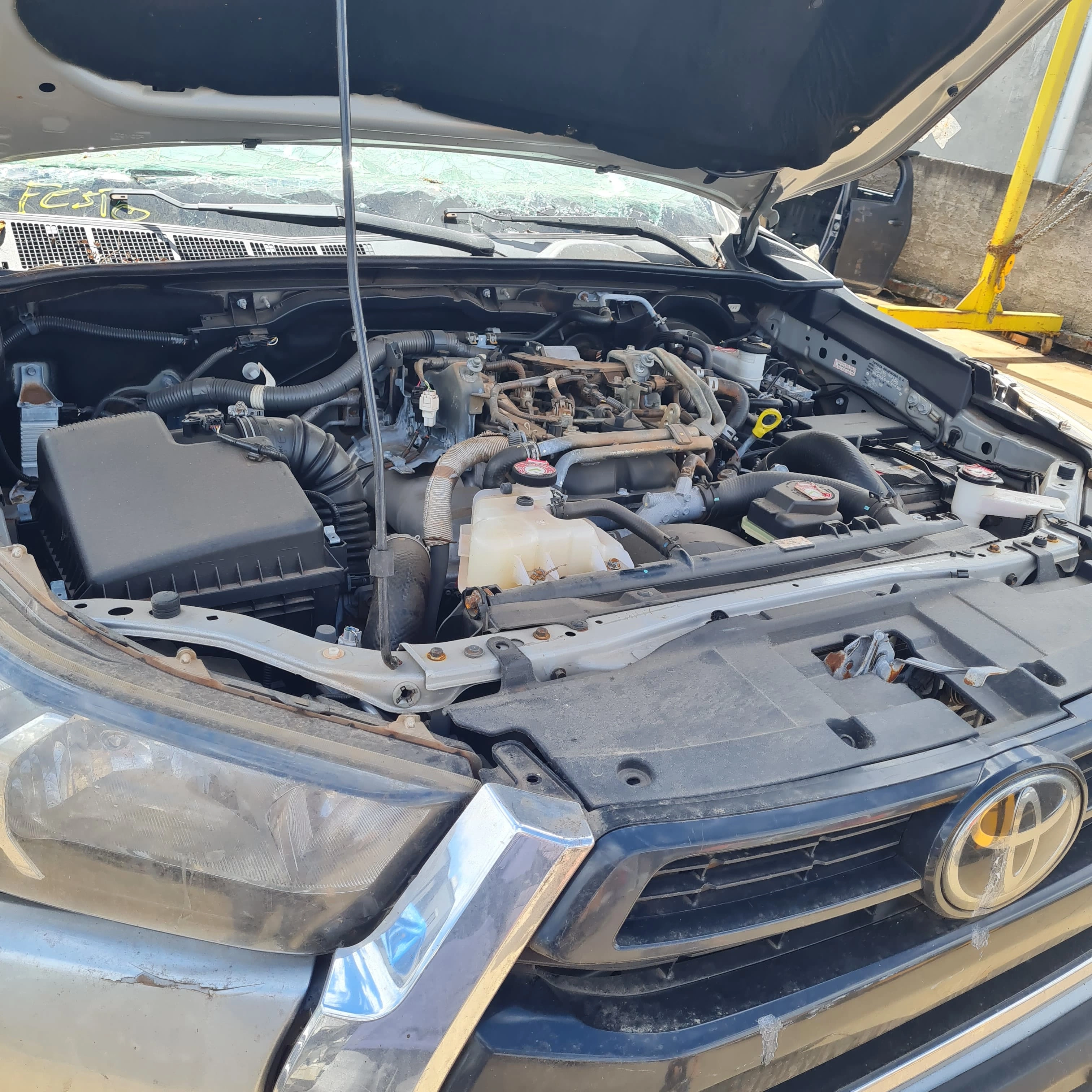 Sucata Toyota Hilux CD 2021 2.8 Manual