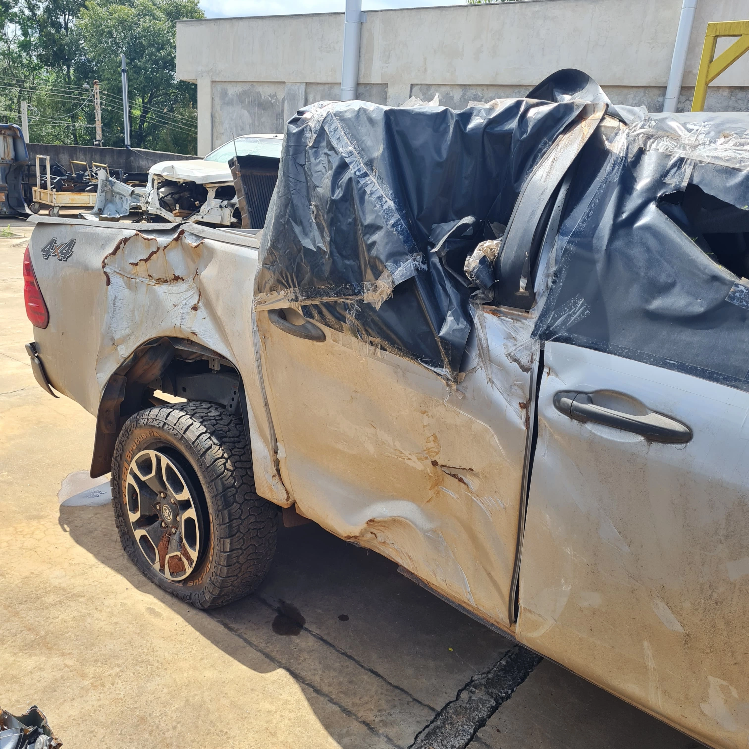 Sucata Toyota Hilux CD 2021 2.8 Manual