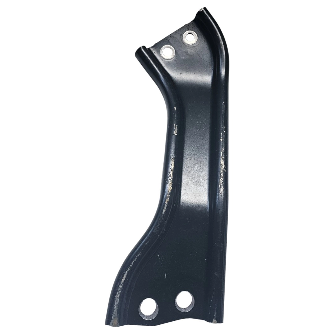 Suporte travessa direita do chassi S10 2.8 200CV 2022 Aut