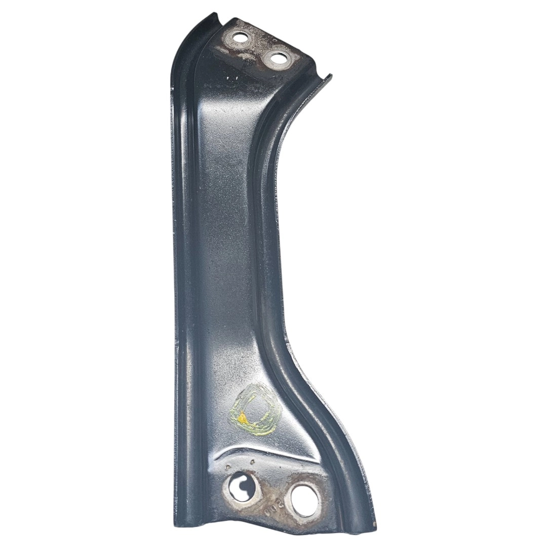 Suporte travessa direita do chassi S10 2.8 200CV 2022 Aut