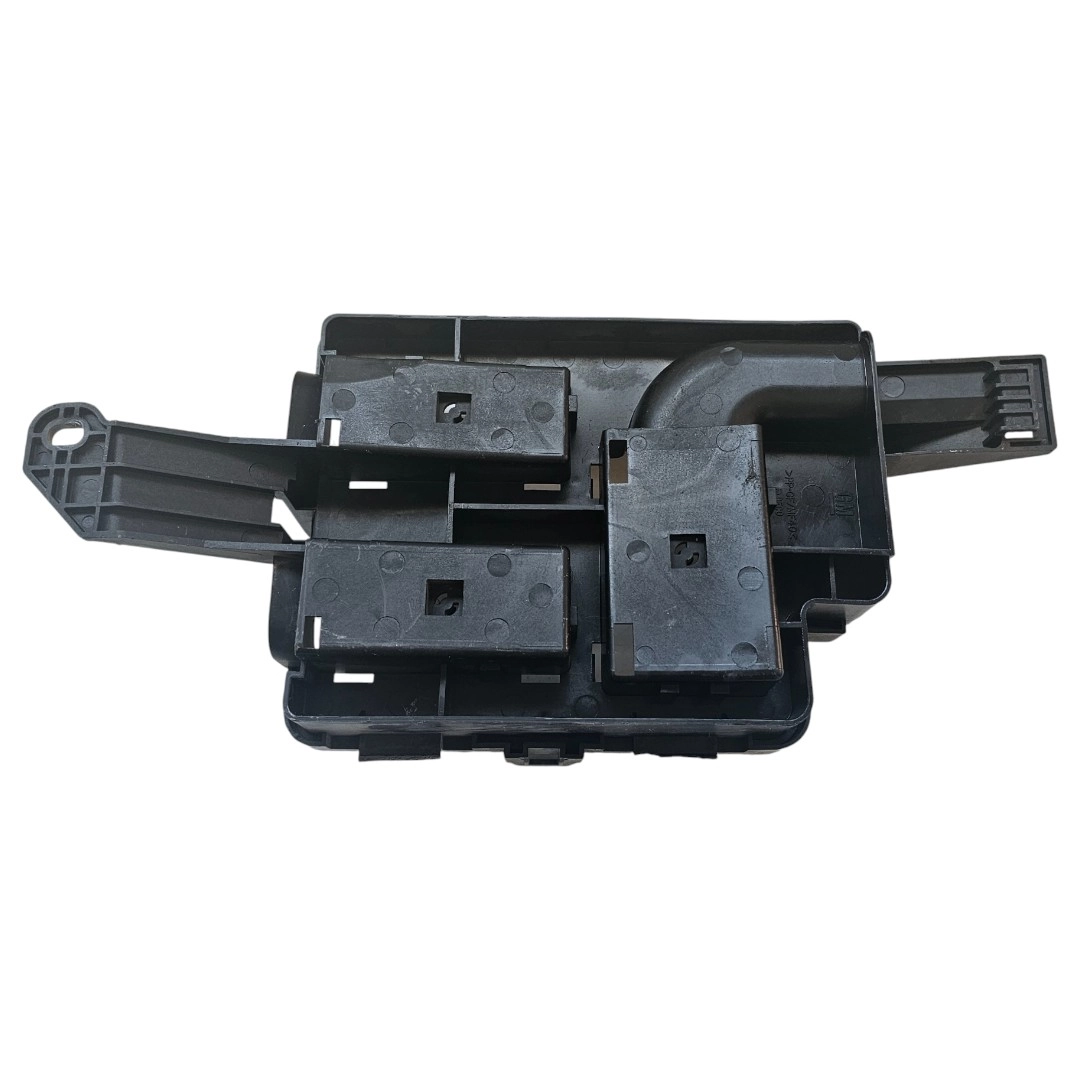 Suporte caixa de fusíveis S10 2.8 4x4 200CV Aut
