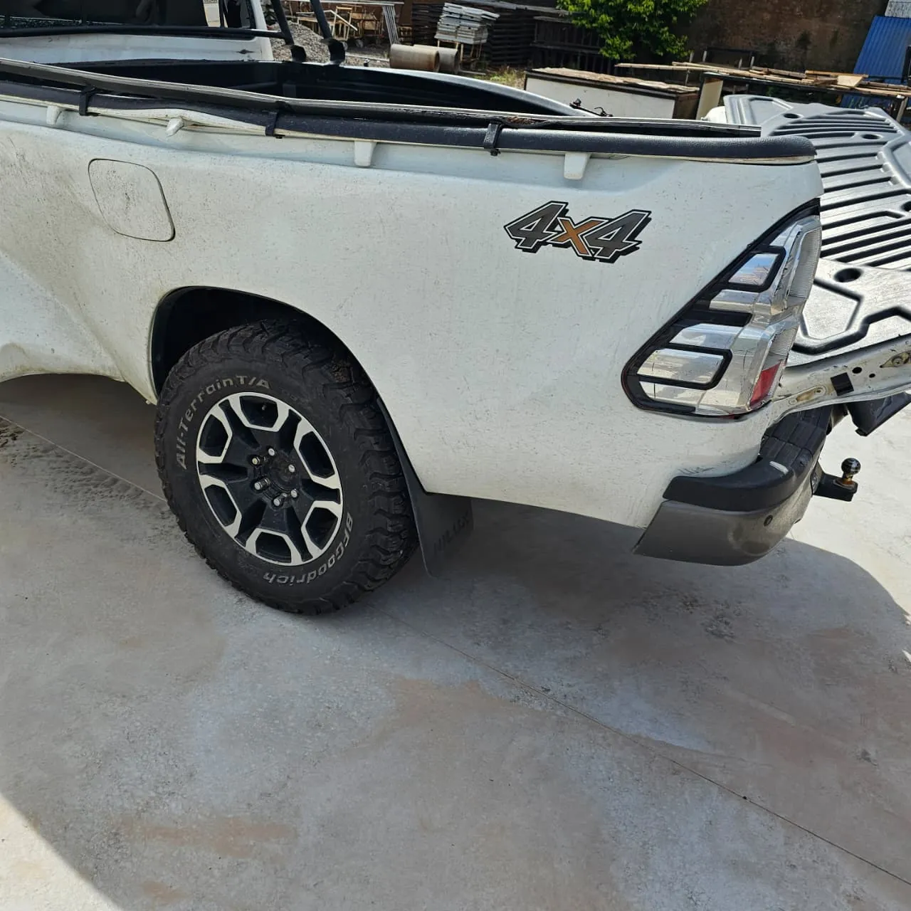Sucata de Toyota Hilux CS 2025 2.8 Manual