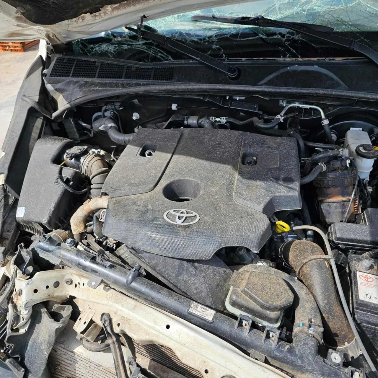 Sucata de Toyota Hilux CS 2025 2.8 Manual