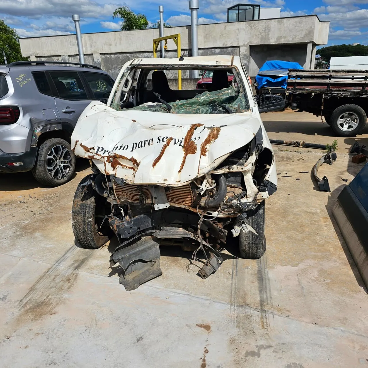 Sucata de Toyota Hilux CS 2023/2024 2.8 Manual