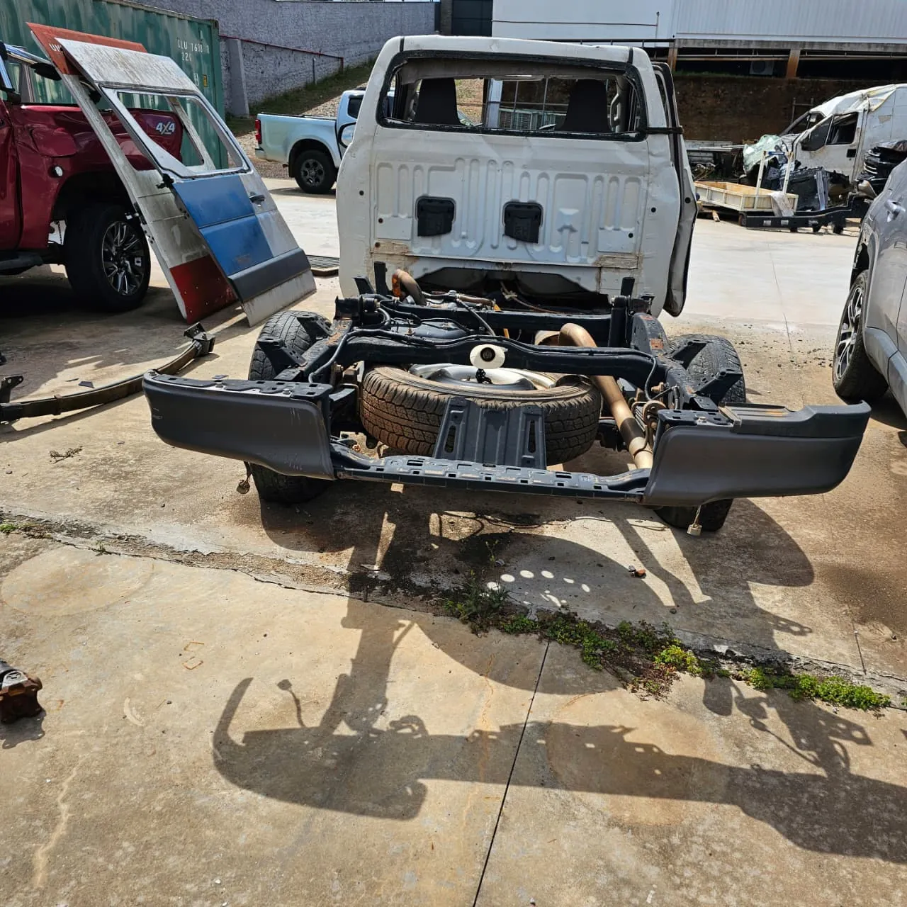 Sucata de Toyota Hilux CS 2023/2024 2.8 Manual