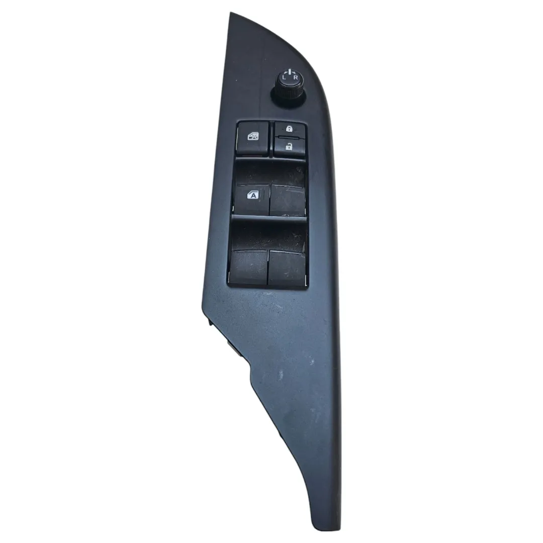 Botão Comando Vidro Porta Dianteira Esquerda Toyota Hilux 2.8 204cv 2024 0km