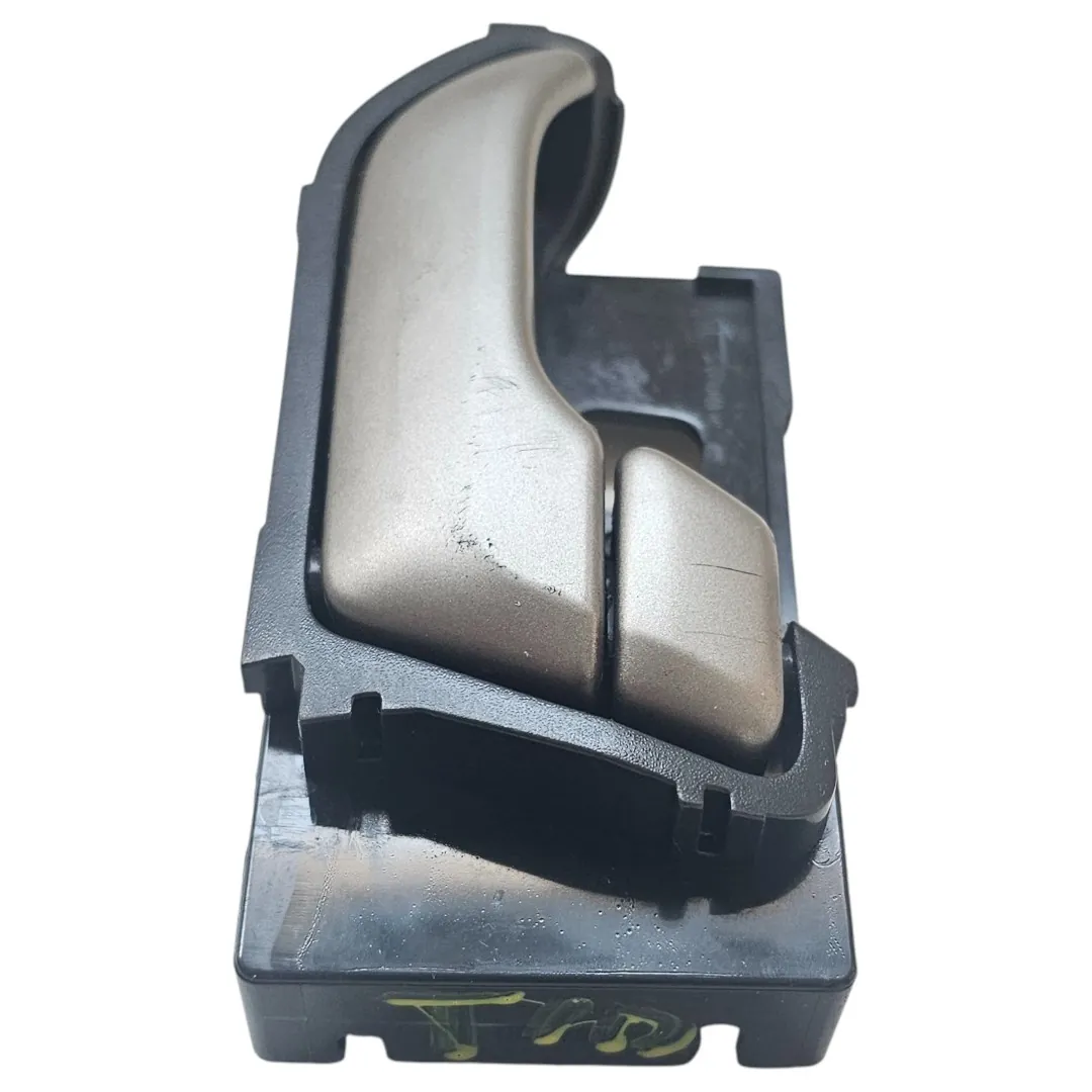Puxador interno traseiro direito S10 2.5 Flex 4x2 2019 LT