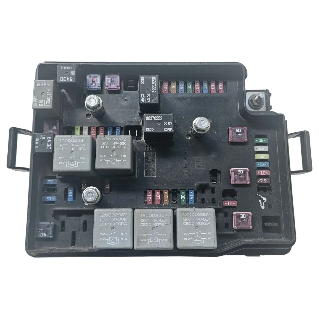 Caixa de fusíveis externa S10 2.5 Flex 4x2 2019 LT