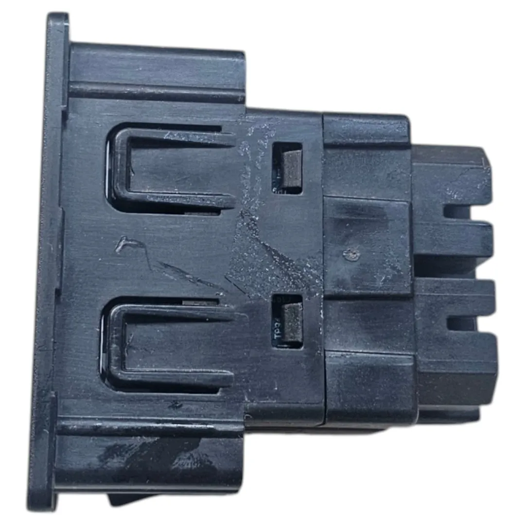 Entrada USB duplo Ranger 2.2 160cv 2021 XLS AUT