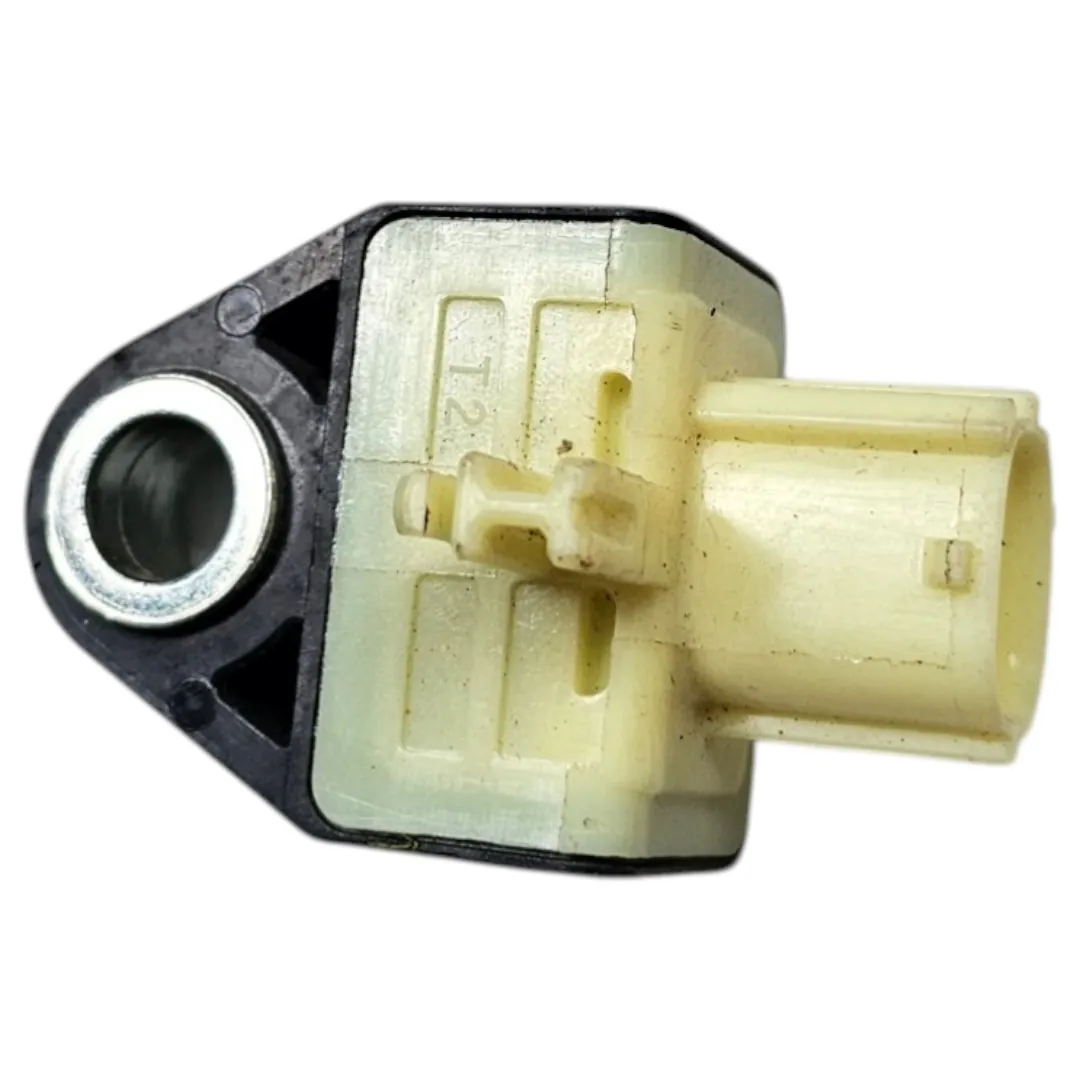 Sensor de impacto porta dianteira direita Hilux CD SRV 2.8 2020