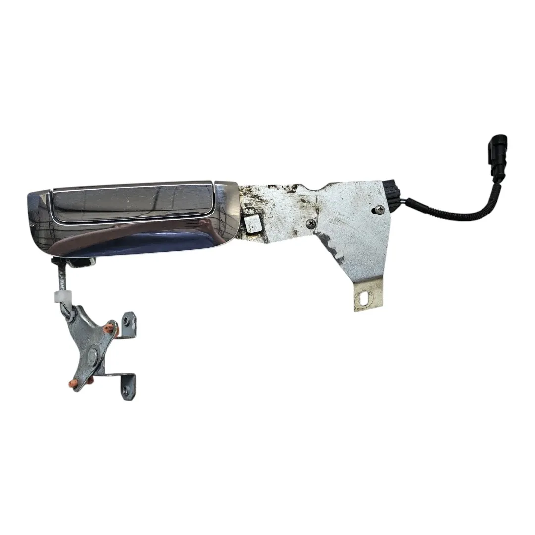 Maçaneta elétrica cromada tampa traseira L200 Triton 2.4 190cv 2020 Sport