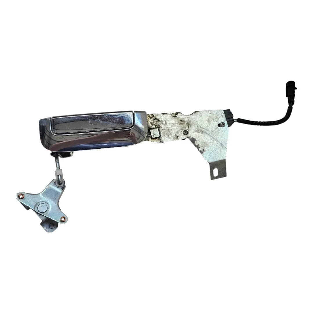 Maçaneta elétrica cromada tampa traseira L200 Triton 2.4 190cv 2020 Sport