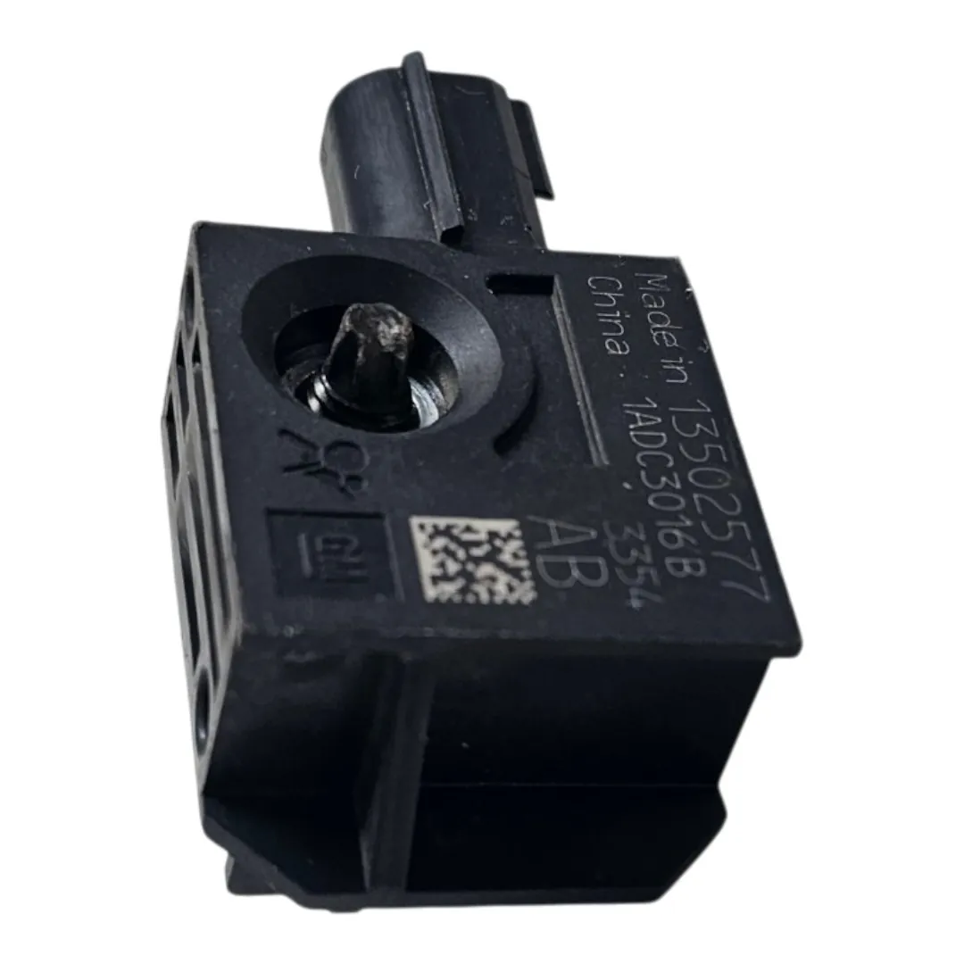 Sensor detonação airbag dianteiro direito Trailblazer 2.8 LTZ 200cv 2015