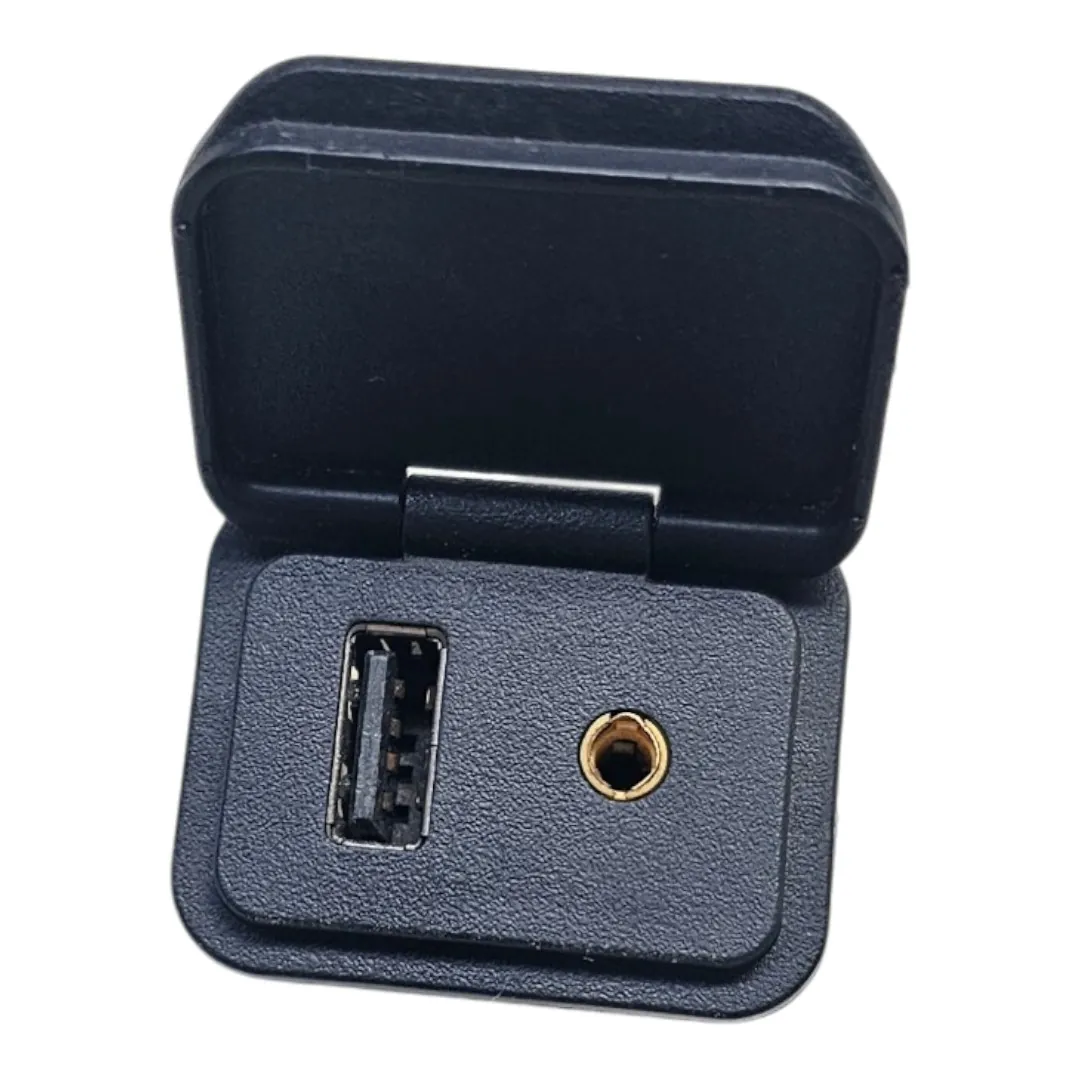 Entrada USB Trailblazer 2.8 LTZ 200cv 2015