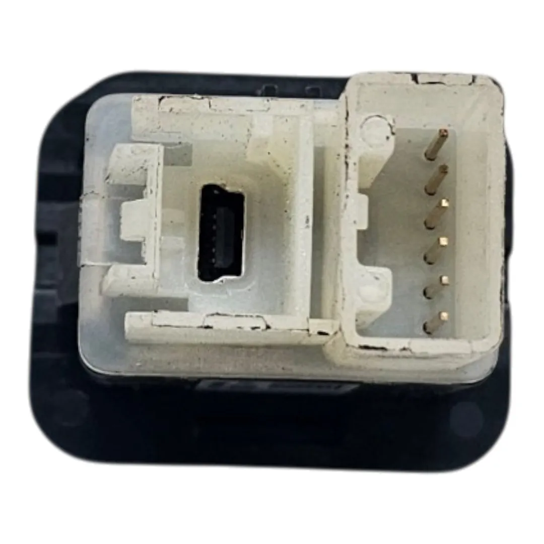 Entrada USB Trailblazer 2.8 LTZ 200cv 2015
