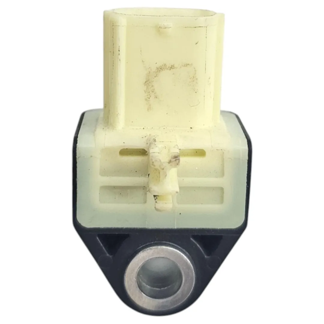 Sensor detonação airbag traseiro direito Hilux 2.8 Srx 4x4 2020