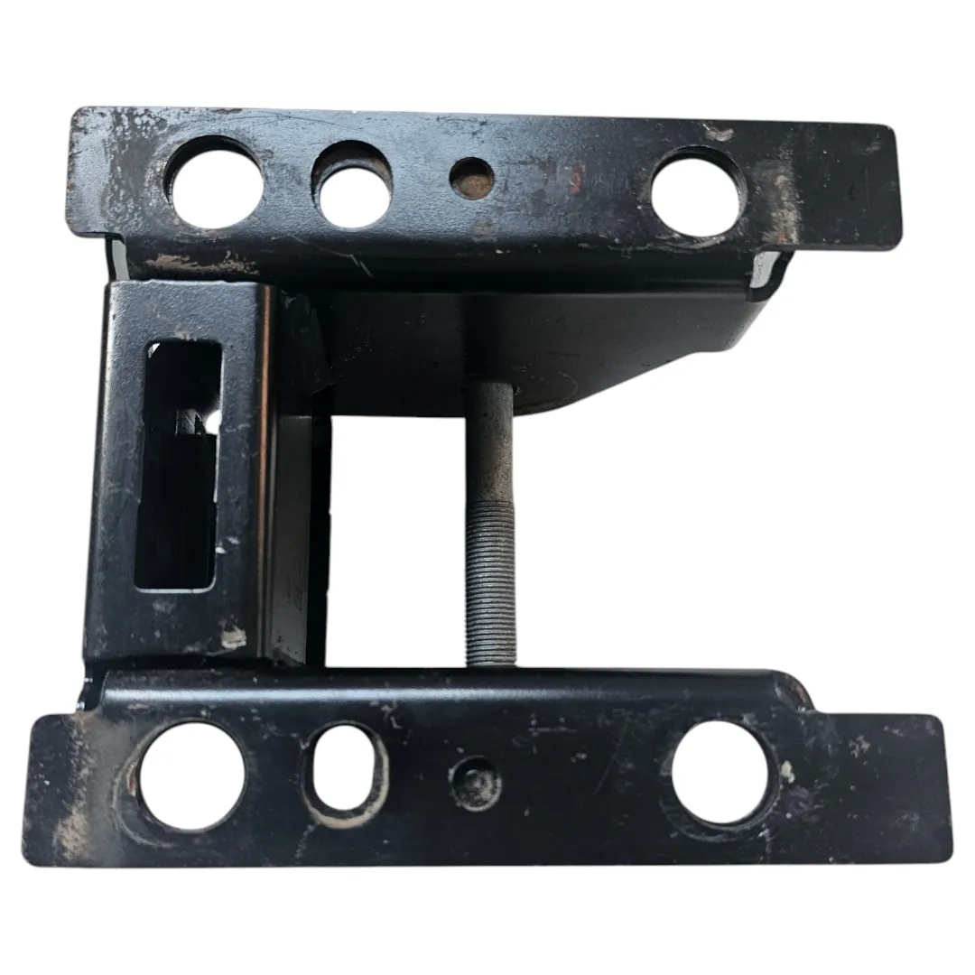 Suporte mola traseira Renault Master 2.3 2020