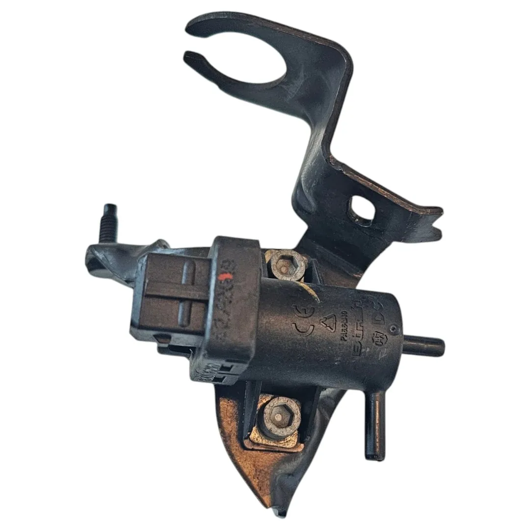 Válvula solenoide EGR com suporte Master 2.3 2021