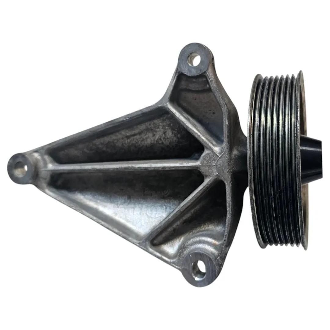 Suporte polia externa motor Master 2.3 2021