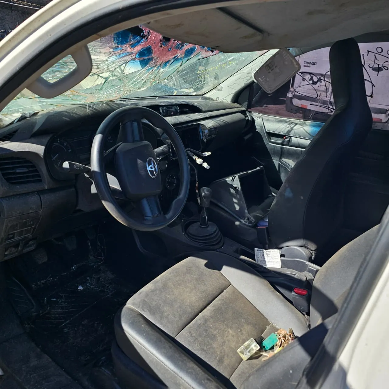 Sucata de Toyota Hilux CS LS 2023/2024 2.8 204cv Manual