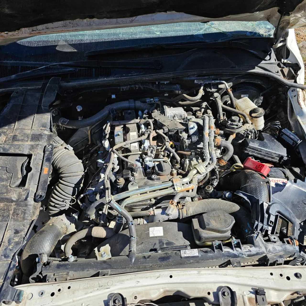 Sucata de Toyota Hilux CS LS 2023/2024 2.8 204cv Manual