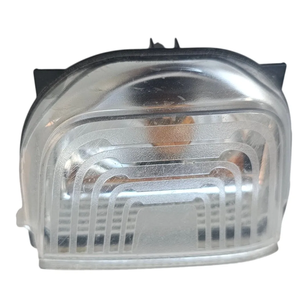 Pisca espelho retrovisor dianteiro direito Sprinter 416 cdi 2020