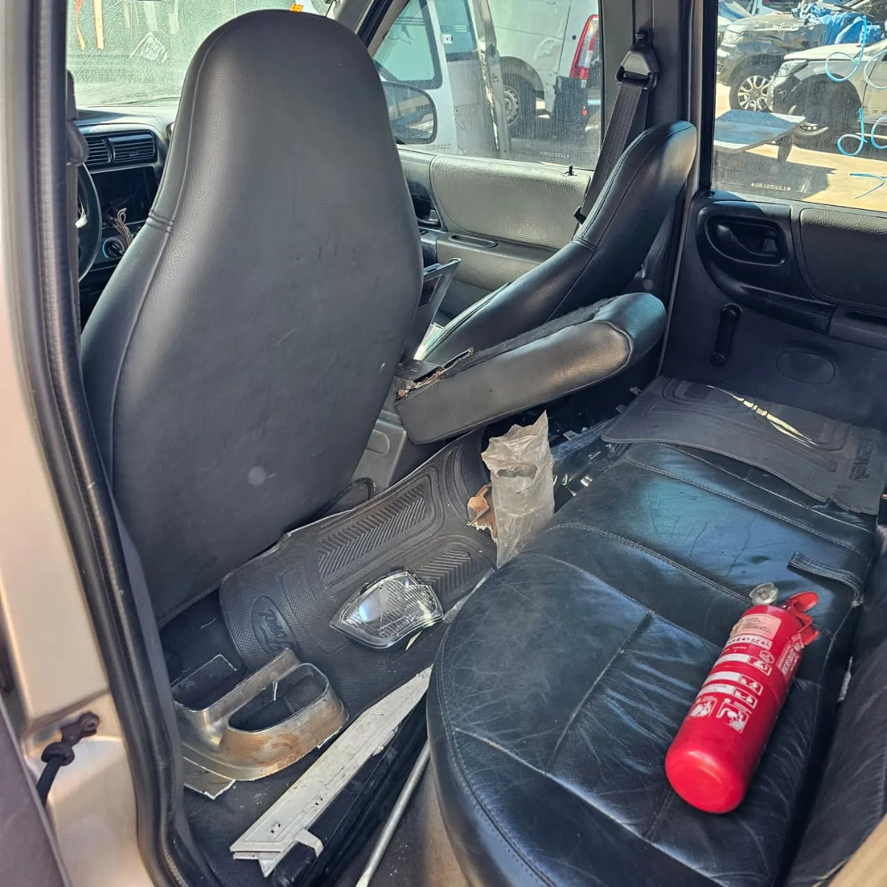 Sucata de Ranger XLT 2001 2.5 115cv Manual