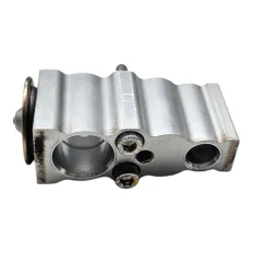 Conector do evaporador  Hilux 2.8 SRX 204CV 2024 