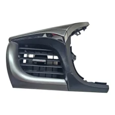 Grade difusor de ar painel esquerdo  Hilux 2.8 SRX 204CV 2024 